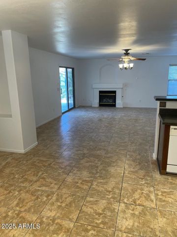 42264 W DESERT FAIRWAYS Drive, Maricopa, AZ 85138