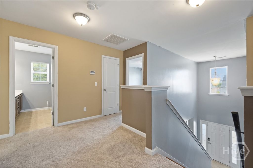 Image 26 of property listing at 189 Savannah Lane, Richmond Hill, GA 31324