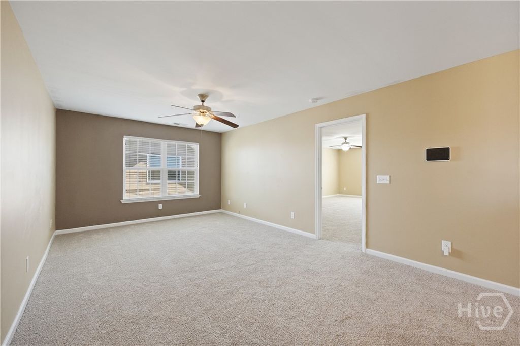 Image 28 of property listing at 189 Savannah Lane, Richmond Hill, GA 31324