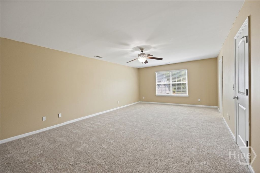Image 31 of property listing at 189 Savannah Lane, Richmond Hill, GA 31324