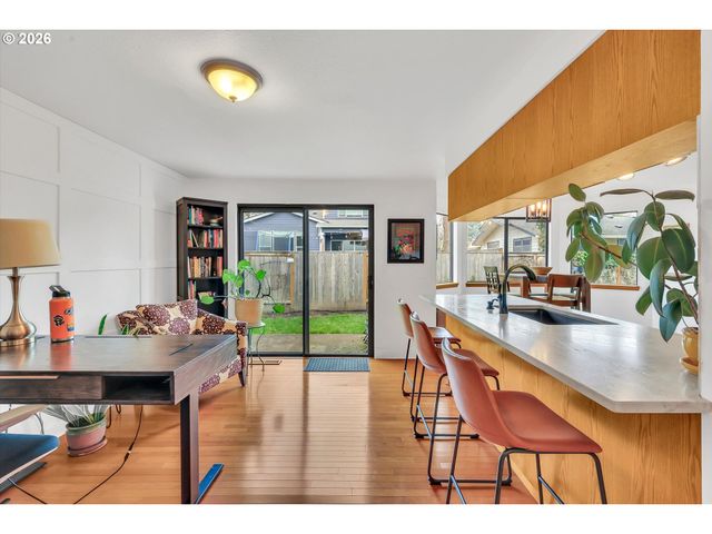 17691 Sw POINTE FOREST Ct, Beaverton, OR 97003