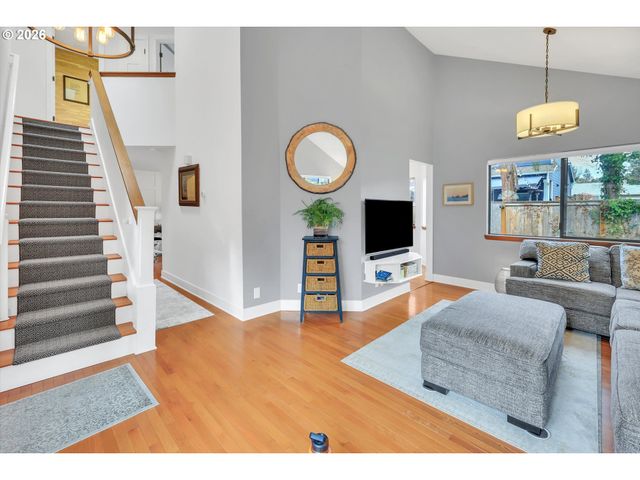 17691 Sw POINTE FOREST Ct, Beaverton, OR 97003