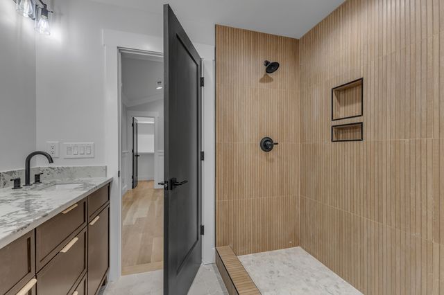 2752 Thompson Station Rd, E, Thompsons Station, TN 37179