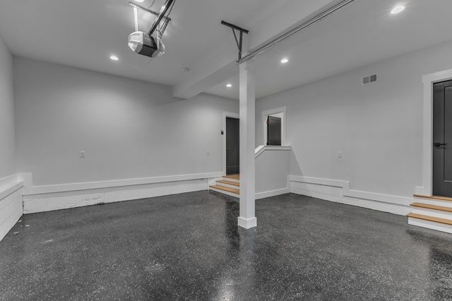 2752 Thompson Station Rd, E, Thompsons Station, TN 37179