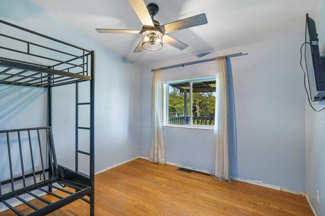 16705 Matlock Loop Road, Cottonwood, CA 96022