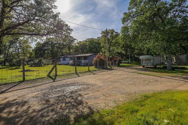 16705 Matlock Loop Road, Cottonwood, CA 96022