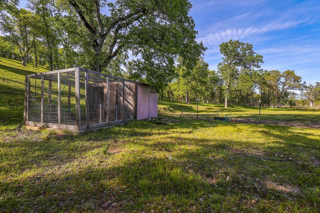 16705 Matlock Loop Road, Cottonwood, CA 96022