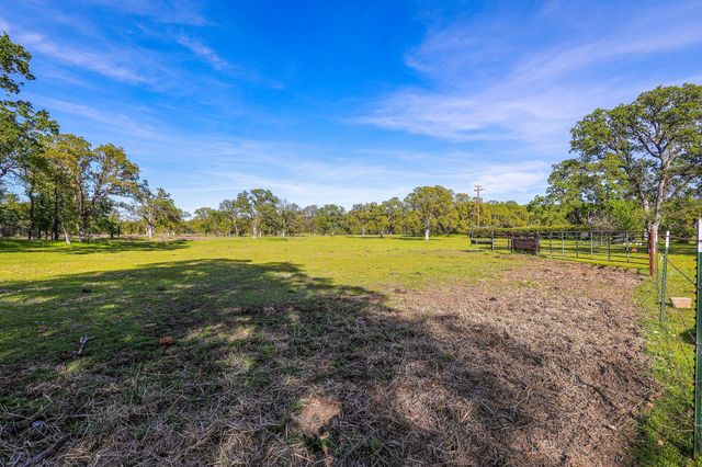 16705 Matlock Loop Road, Cottonwood, CA 96022