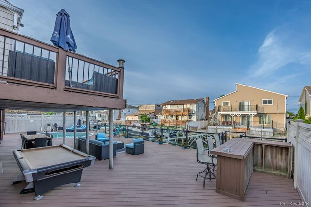 519 Nassau Avenue, Freeport, NY 11520