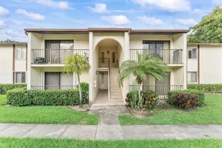 4787 Sable Pine Circle B2, West Palm Beach, FL 33417