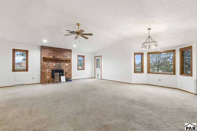 591 W Calle De Caballos, Pueblo West, CO 81007