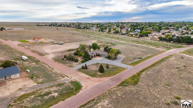 591 W Calle De Caballos, Pueblo West, CO 81007