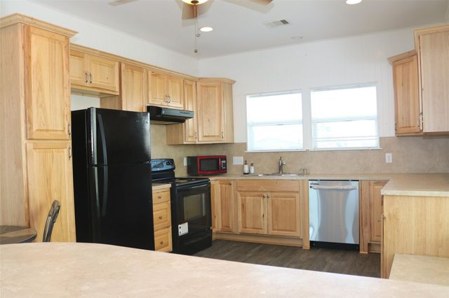 1506 Todville Road, Seabrook, TX 77586