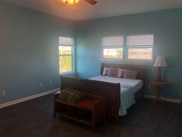 1506 Todville Road, Seabrook, TX 77586
