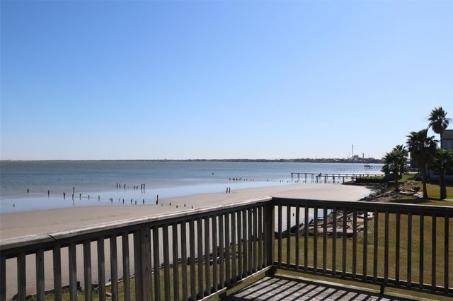 1506 Todville Road, Seabrook, TX 77586