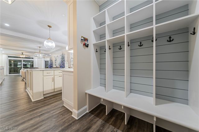 1204 Whispering Shores, Vermilion, OH 44089