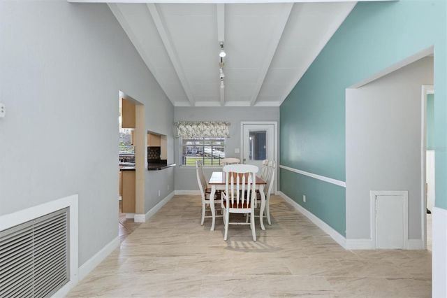 3727 DOVER DRIVE, Sarasota, FL 34235