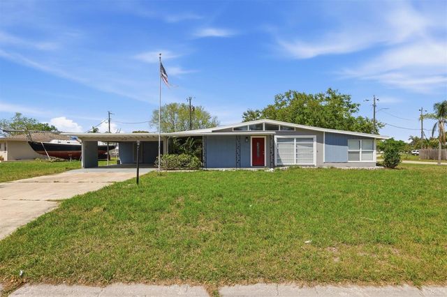 3727 DOVER DRIVE, Sarasota, FL 34235