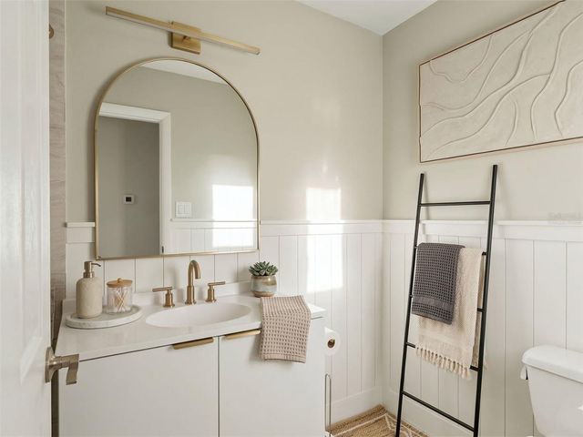 3727 DOVER DRIVE, Sarasota, FL 34235