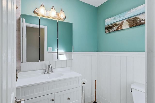 3727 DOVER DRIVE, Sarasota, FL 34235