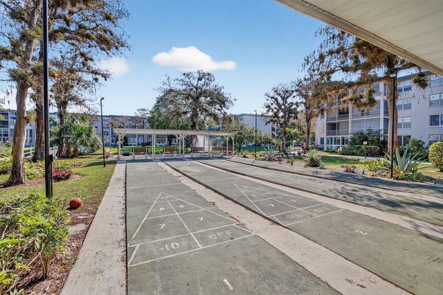 4850 NW 29 Court 327, Lauderdale Lakes, FL 33313