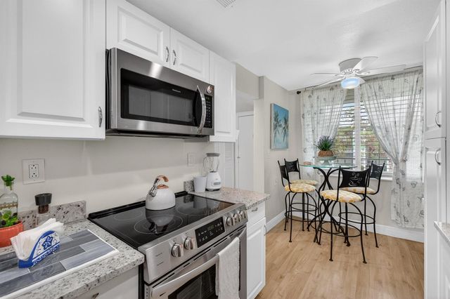 4850 NW 29 Court 327, Lauderdale Lakes, FL 33313