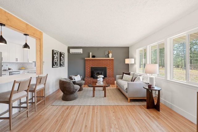 21312 W Sunwest Ave, Medical Lake, WA 99022