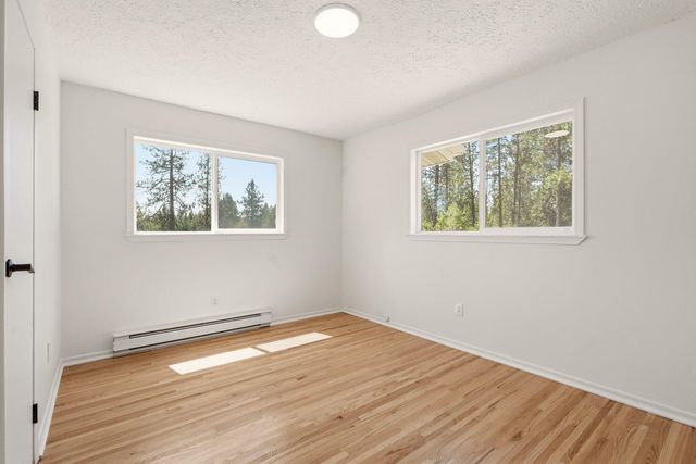 21312 W Sunwest Ave, Medical Lake, WA 99022