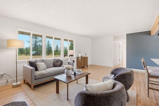 21312 W Sunwest Ave, Medical Lake, WA 99022