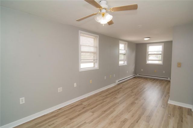 215 Franklin Street, Alburtis Boro, PA 18011