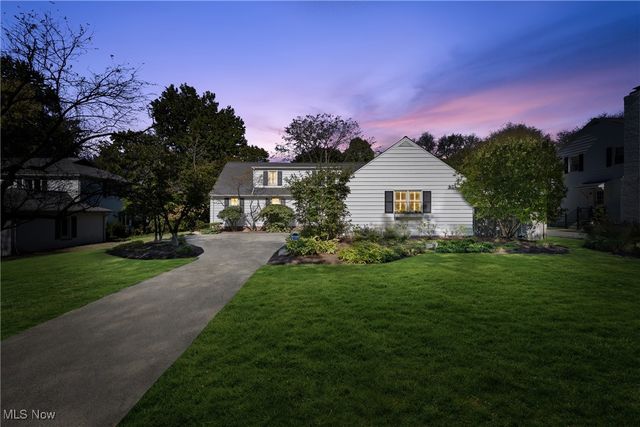 22805 S Woodland Road, Shaker Heights, OH 44122