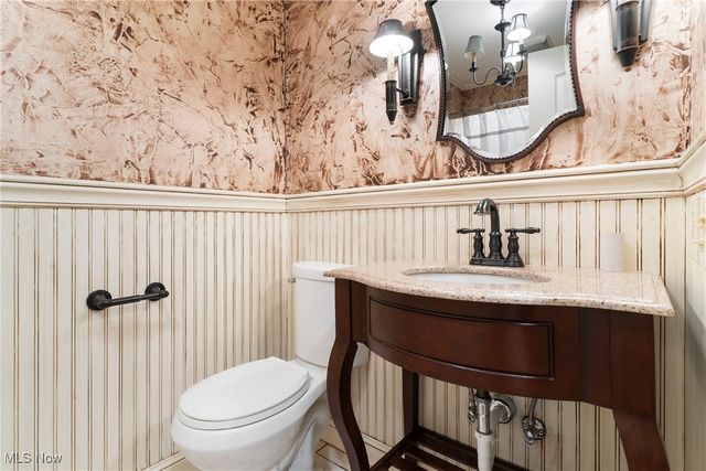 22805 S Woodland Road, Shaker Heights, OH 44122