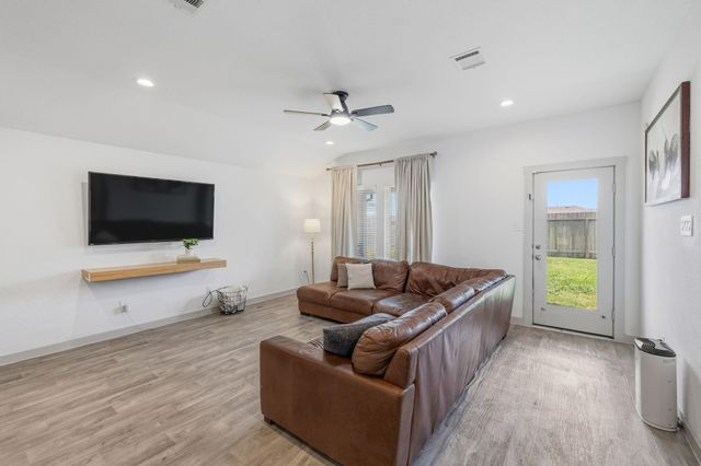 14722 Sweet Water Drive, Baytown, TX 77523