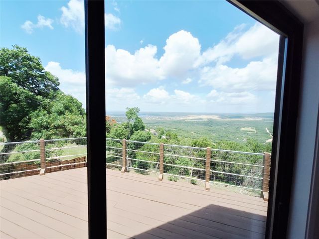 8310 Bar K Ranch RD, Lago Vista, TX 78645