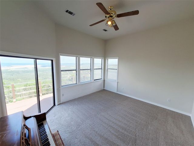 8310 Bar K Ranch RD, Lago Vista, TX 78645