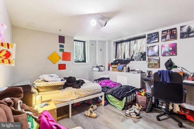 537 S 55TH ST, Philadelphia, PA 19143
