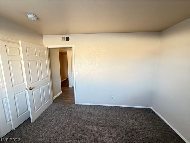 960 North Sloan Lane 104, Las Vegas, NV 89110