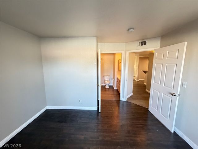960 North Sloan Lane 104, Las Vegas, NV 89110
