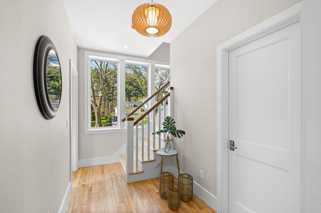 27 Lang Street 27, Concord, MA 01742