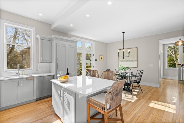27 Lang Street 27, Concord, MA 01742
