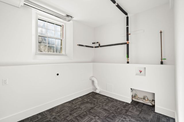 27 Lang Street 27, Concord, MA 01742