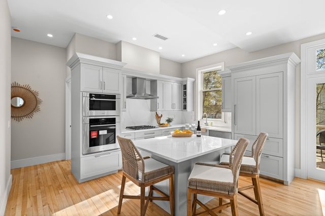 27 Lang Street 27, Concord, MA 01742