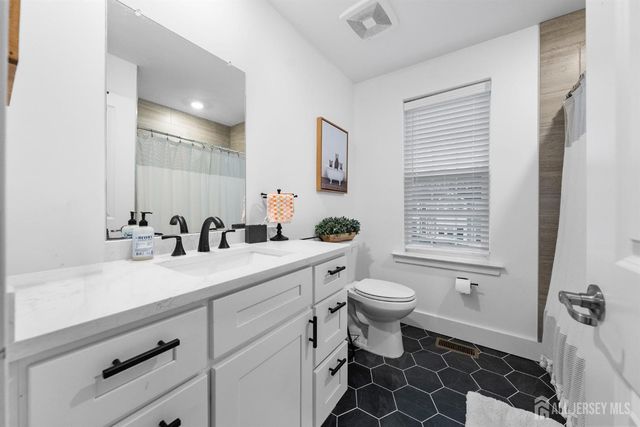 1901 Swales Court, Monroe, NJ 08831