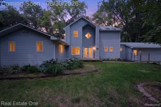 904 N Park Street, Highland Charter Township, MI 48356
