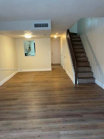 8020 SW 152nd Avenue 306, Miami, FL 33193