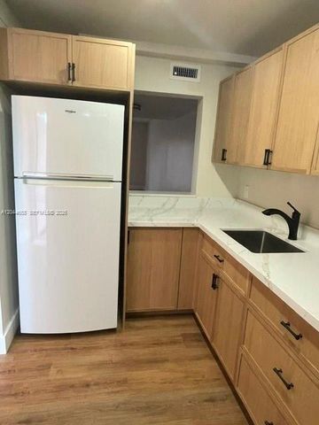 8020 SW 152nd Avenue 306, Miami, FL 33193