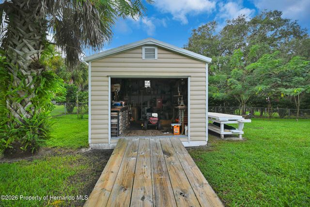 11384 Newington Avenue, Spring Hill, FL 34609