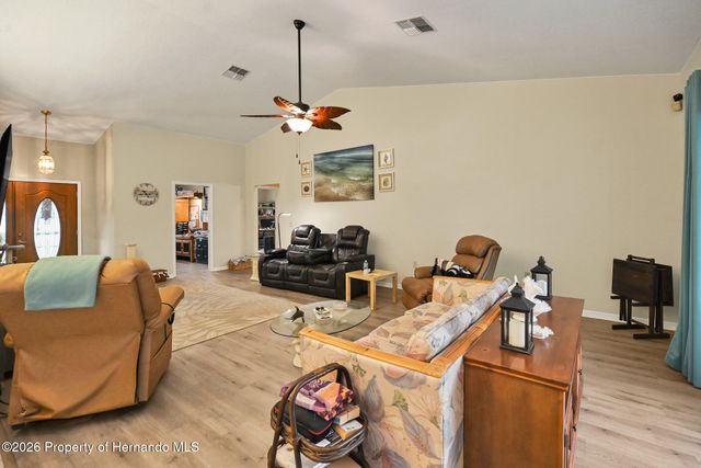 11384 Newington Avenue, Spring Hill, FL 34609