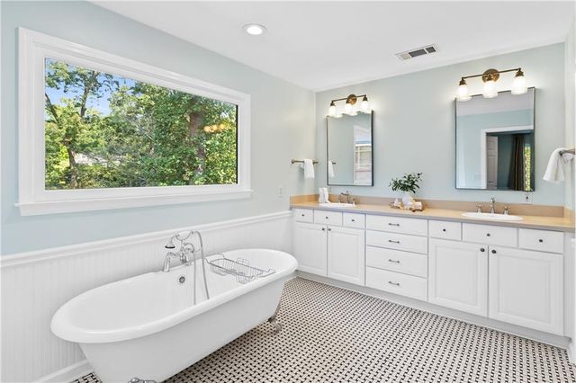 244 Winnona Drive, Decatur, GA 30030