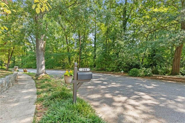 244 Winnona Drive, Decatur, GA 30030